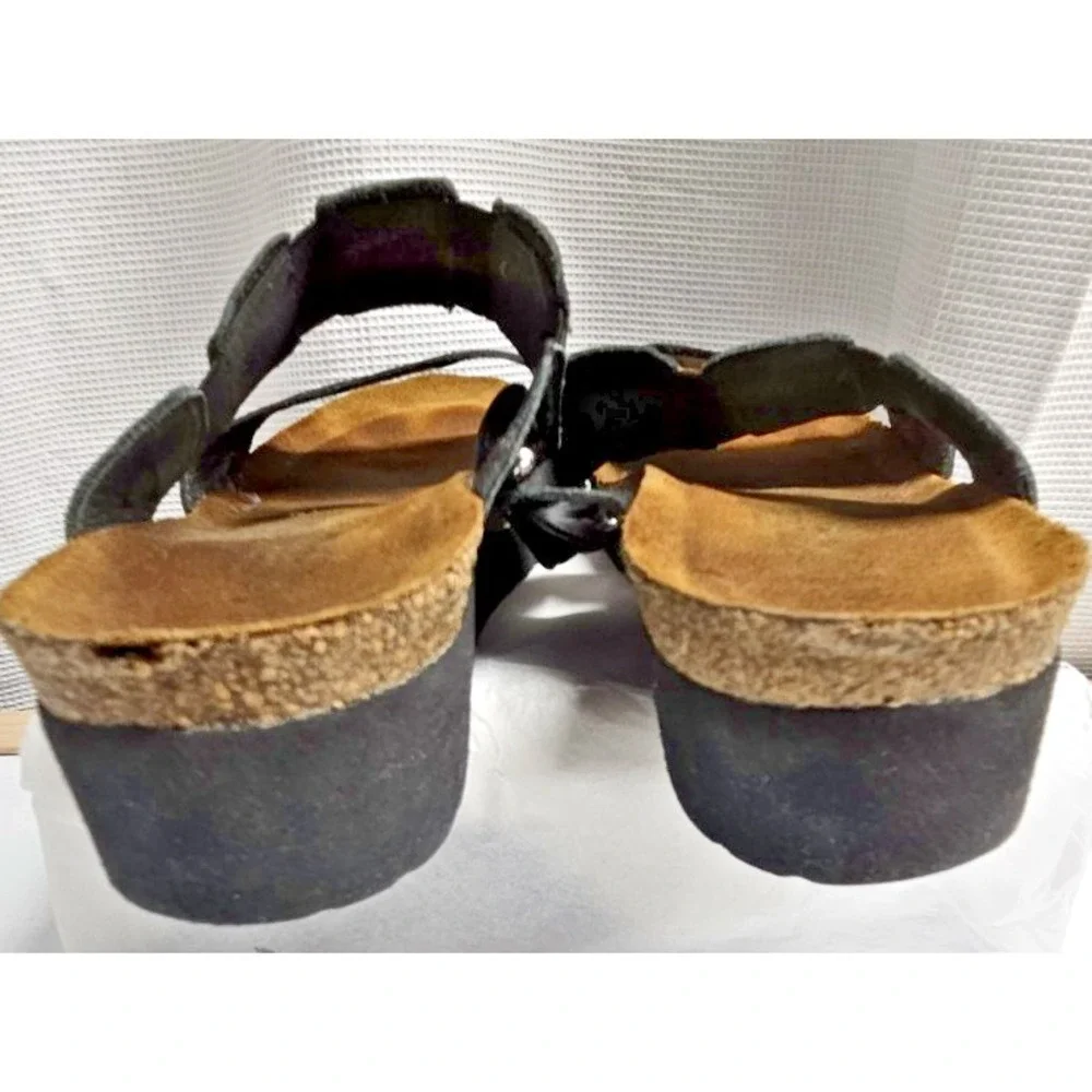 Naot Black patent leather ashley two strap rhinestones cork sandals Sz 39/L8‎